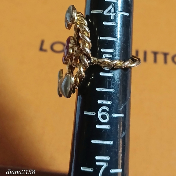 Louis Vuitton Logo Berg Sweet Monogram Gold-Tone Multicolor Ring Size 5 - Picture 10 of 10